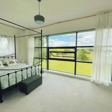 湖景度假屋lakeview Vacation Belturbet