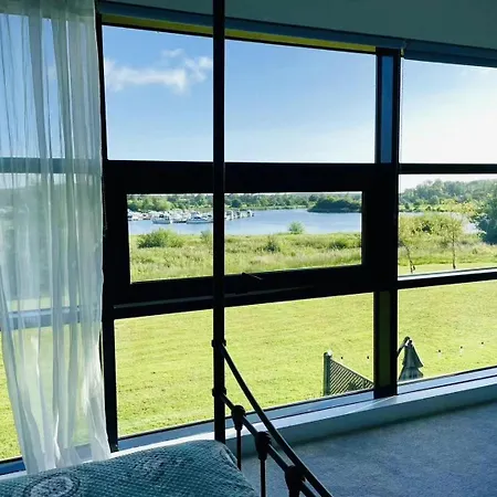 湖景度假屋lakeview Vacation בית נופש