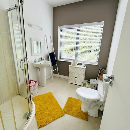 湖景度假屋lakeview Vacation * Belturbet