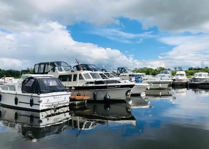 湖景度假屋lakeview Vacation בית נופש *