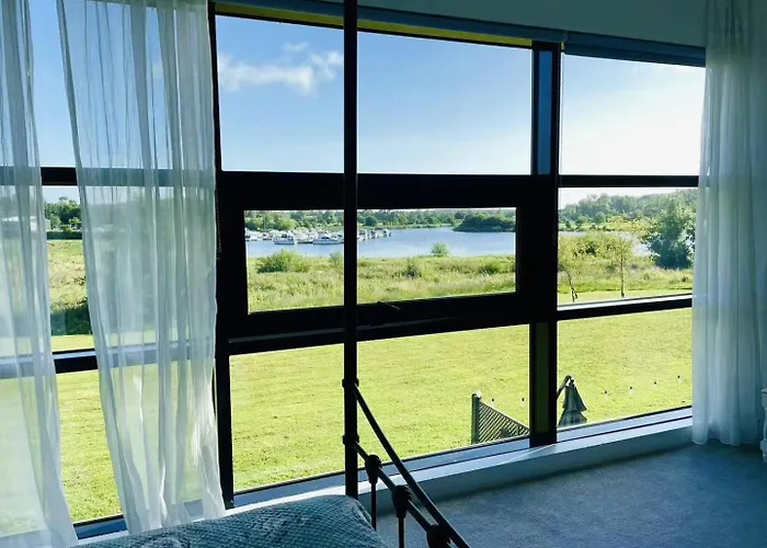湖景度假屋lakeview Vacation Дом отдыха